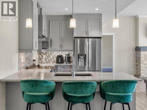 405-36 Waterfront Pl, Whitehorse, YT, Y1A6V1 | Card Image