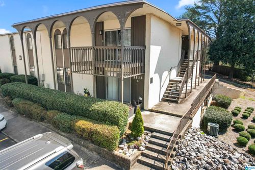 apt-a-3013 Massey Rd, VESTAVIA HILLS, AL, 35216-3627 | Card Image