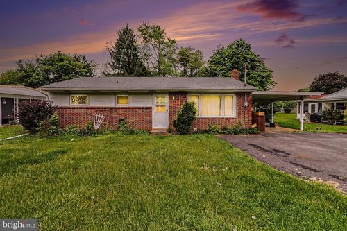 17 Hogestown Rd, MECHANICSBURG, PA, 17050-3183 | Card Image