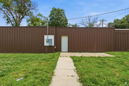 14 N 3rd St, Herington, KS, 67449 | Card Image
