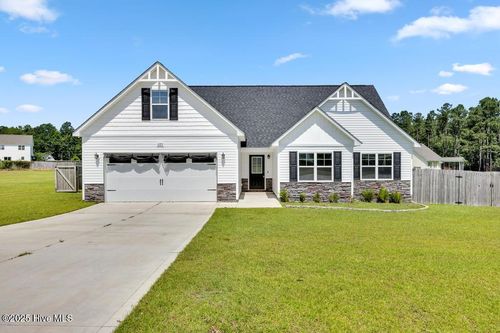 605 Noah Ct, Jacksonville, NC, 28540-5709 | Card Image