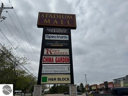 2312 S Mission St, Mt Pleasant, MI, 48858-4433 | Card Image