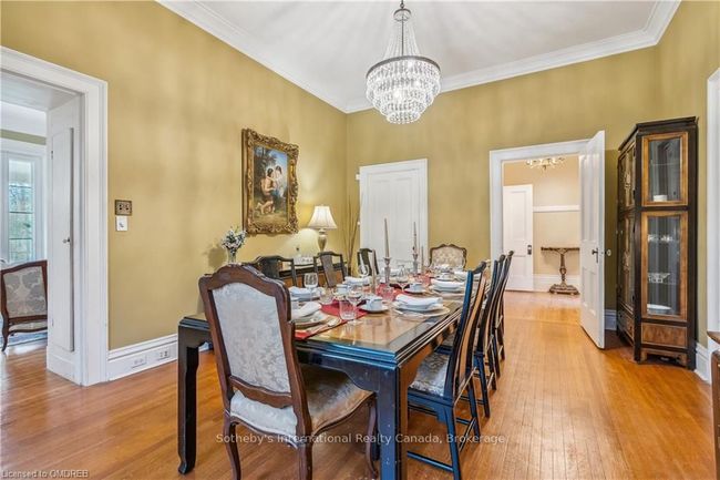 30 South St W, House other with 6 bedrooms, 4 bathrooms and 7 parking in Dundas ON | Image 13