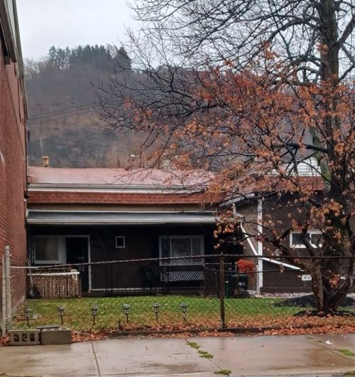 105 19th St, Sharpsburg, PA, 15215-2701 | Card Image