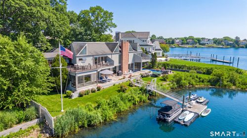 21 Covlee Dr, Westport, CT, 06880-6407 | Card Image