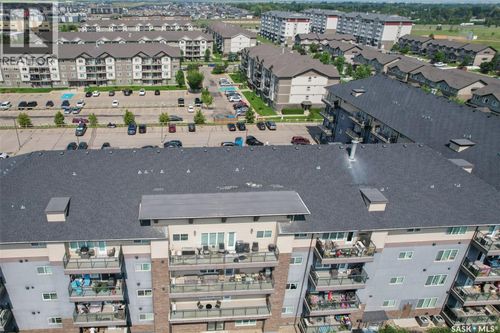 206-706 Hart Rd, Saskatoon, SK, S7M4L5 | Card Image