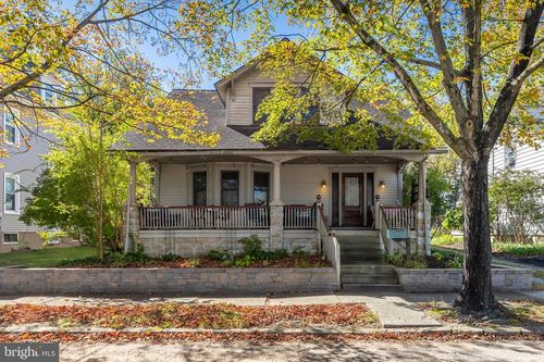 122 East Ave, SWEDESBORO, NJ, 08085-1210 | Card Image