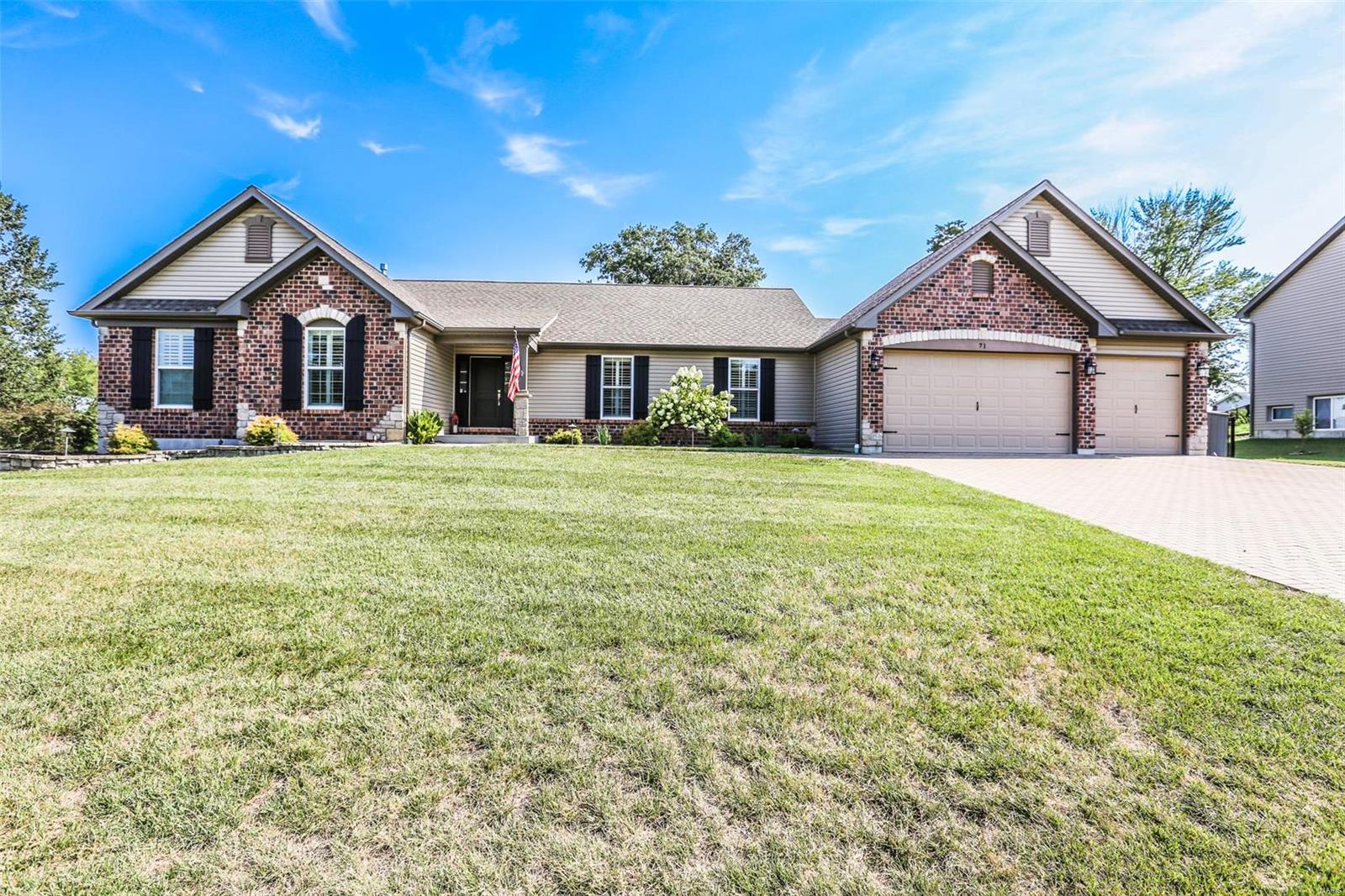 Grace Rose Ct, Eureka, MO 63025