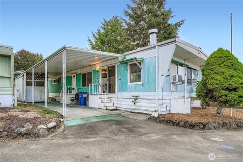 18112 36th Ave S, SeaTac, WA, 98188-4917 | Card Image