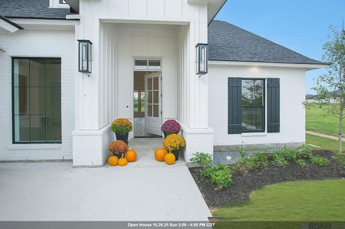 4313 Boulonnais Ave, Baton Rouge, LA, 70820-6008 | Card Image