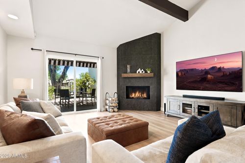 11629 N 40th Way, Phoenix, AZ, 85028-2216 | Card Image