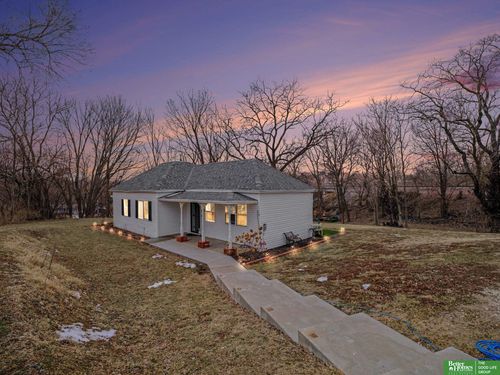 420 2nd Rue, Nebraska City, NE, 68410-3006 | Card Image