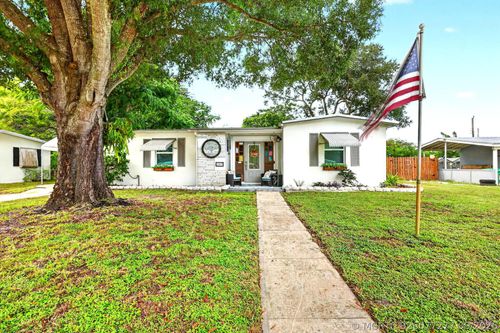 185 Se Serenata Court, Port St. Lucie, FL, 34983 | Card Image