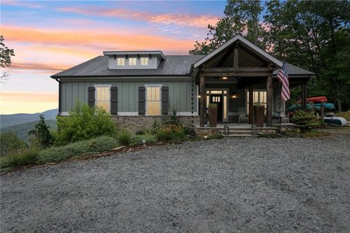 7709 Highway 19 N, Dahlonega, GA, 30533-1979 | Card Image
