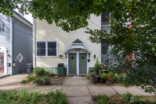 1-110 N 2nd Ave, Highland Park, NJ, 08904-2467 | Card Image