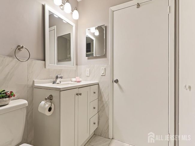 1010 Aspen Dr, Townhouse with 2 bedrooms, 2 bathrooms and null parking in Plainsboro NJ | Image 19