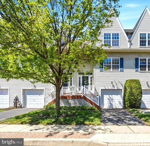 248 Roosevelt Ave, DOWNINGTOWN, PA, 19335-2992 | Card Image