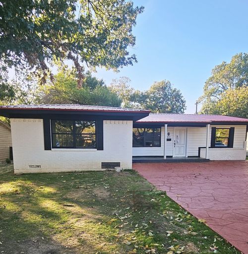 10033 Goodyear Dr, Dallas, TX, 75229-5820 | Card Image