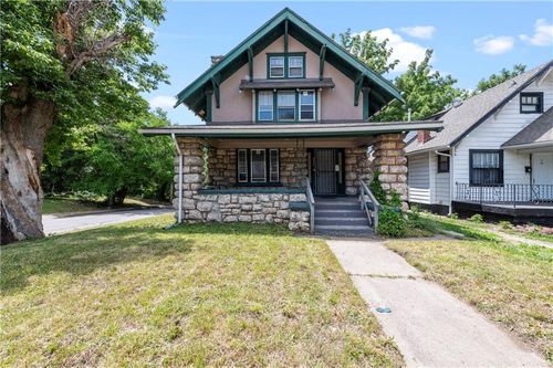 3544 College Ave, Kansas City, MO, 64128-2557 | Card Image