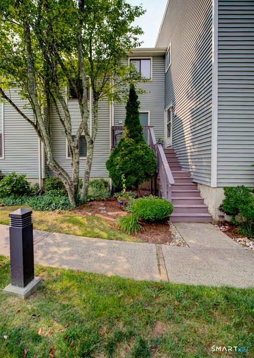 15-15 Turtle Bay Dr, Branford, CT, 06405-4968 | Card Image