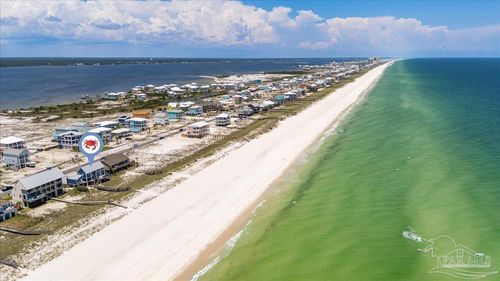 8527 Gulf Blvd, Navarre, FL, 32566-8198 | Card Image