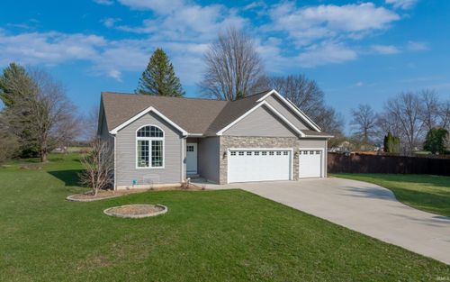 2206 S Old Ditch Rd, Warsaw, IN, 46580-7403 | Card Image