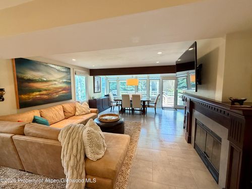 7-100 N 8th St, Aspen, CO, 81611-1124 | Card Image