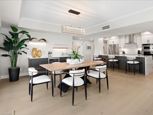 B305 - 1036 S Collier Blvd, Condo with 3 bedrooms, 3 bathrooms and 1 parking in MARCO ISLAND FL | Image 5