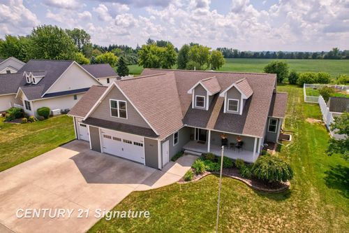 1929 Carter Ridge Ct, Auburn, MI, 48611-8524 | Card Image