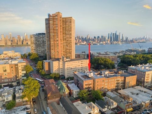 apt-a5-6015 Kennedy Blvd E, West New York, NJ, 07093-3770 | Card Image