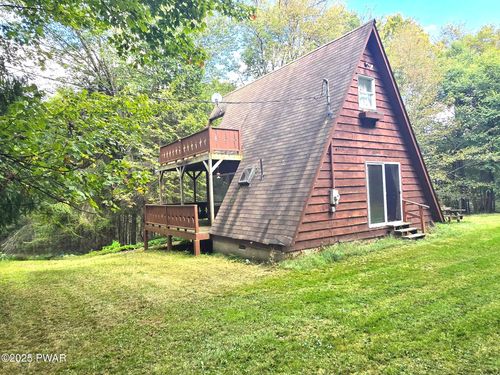 138 Wildwood Trl, Pleasant Mount, PA, 18453-4682 | Card Image