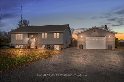16219 Northfield Rd, Lunenburg, ON, K0C1R0 | Card Image
