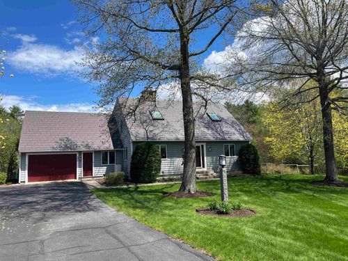 86 Whitten Neck Rd, Wolfeboro, NH, 03894-4934 | Card Image