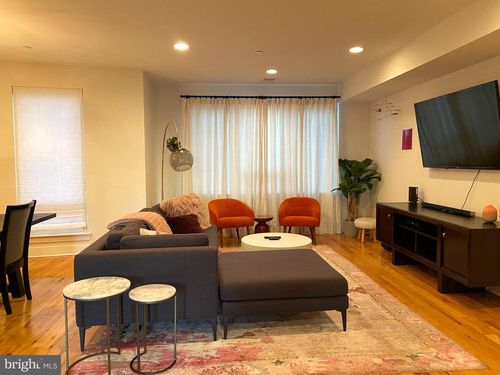 3304 Conrad St, PHILADELPHIA, PA, 19129-1549 | Card Image