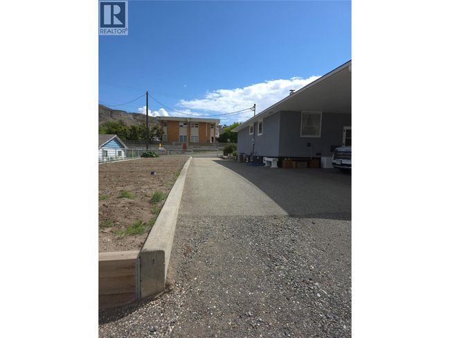 1408 Quartz Rd, House other with 4 bedrooms, 2 bathrooms and 2 parking in Cache Creek BC | Image 12