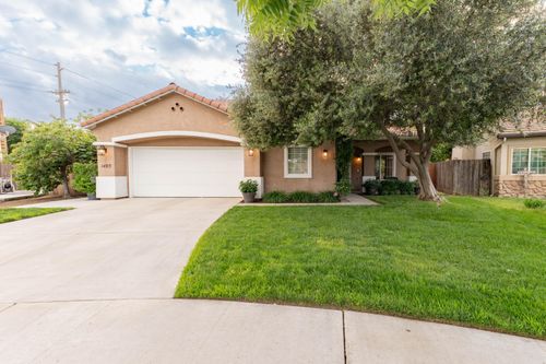 1405 Cortese Street, Tulare, CA, 93274 | Card Image