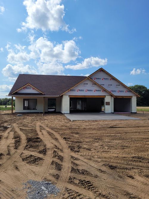 19310 University Avenue Ext Nw, Oak Grove, MN, 55011-9327 | Card Image