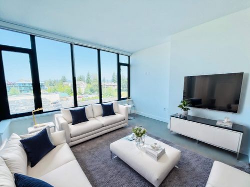 303-1588 Johnston Rd, White Rock, BC, V4B0C5 | Card Image