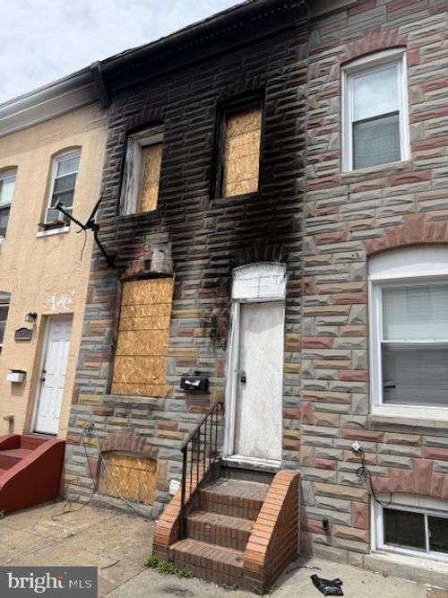 3320 Noble St, BALTIMORE, MD, 21224-1415 | Card Image