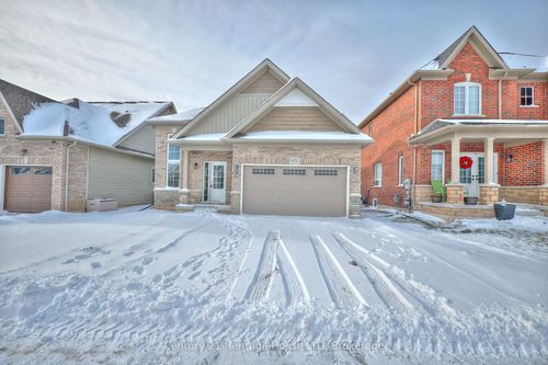 871 Burwell St, Fort Erie, ON, L2A0E3 | Card Image