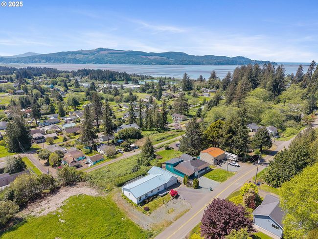 6775 Baseline Rd, House other with 3 bedrooms, 2 bathrooms and 4 parking in Bay City OR | Image 22