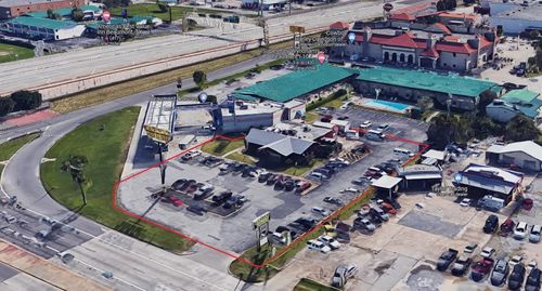 3987 College St, Beaumont, TX, 77707-4001 | Card Image