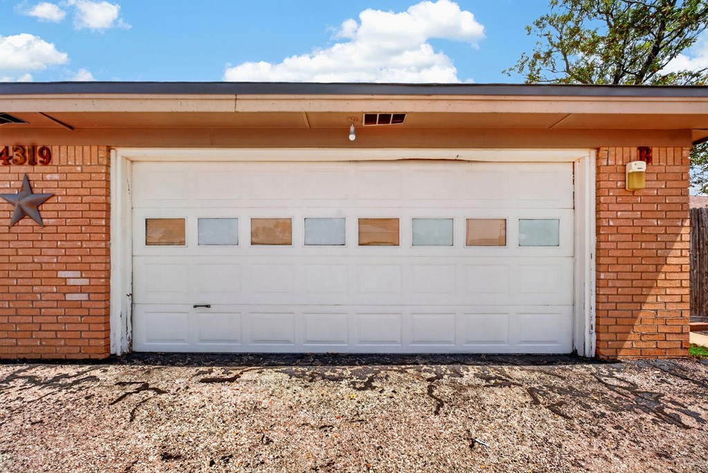 Residential Income in Midland 2
