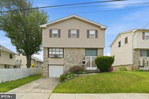10113 Galahad Rd, PHILADELPHIA, PA, 19116-3825 | Card Image