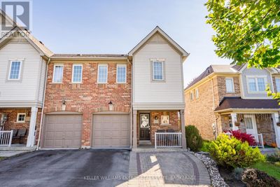 51 Telegraph Dr, Townhouse with 3 bedrooms, 3 bathrooms and 3 parking in Whitby ON | Image 1