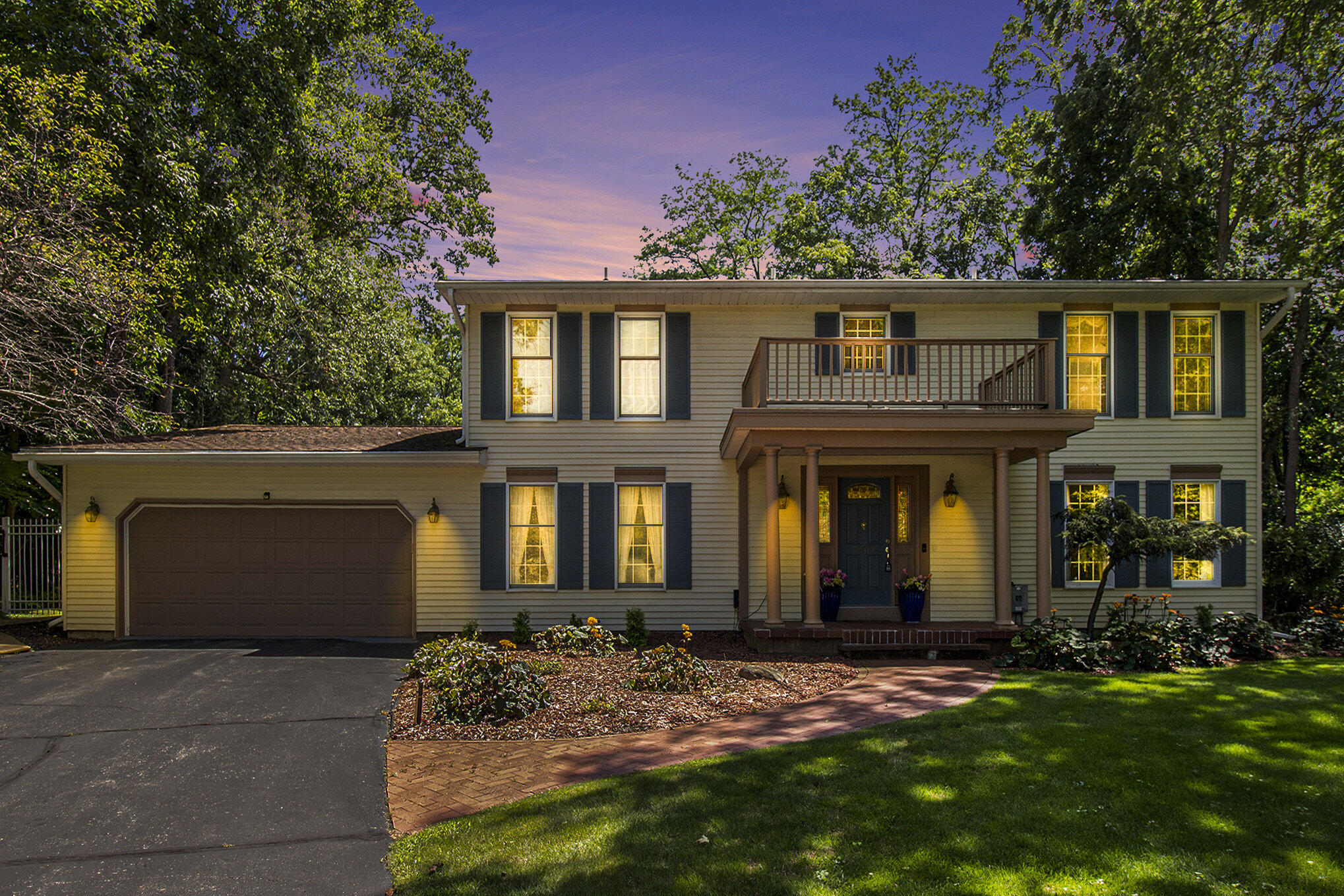 Lochmoor Ct, Jackson, MI 49201