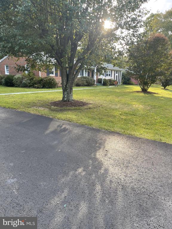 Bumpy Oak Rd, LA Plata, MD 20646