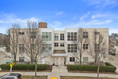 2146 N Commerce Street, Milwaukee, WI, 53212 | Card Image