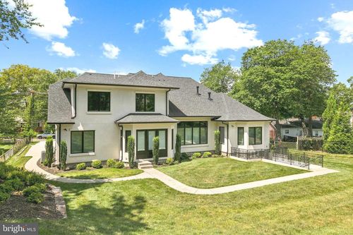 305 Old Courthouse Rd Ne, VIENNA, VA, 22180-3602 | Card Image