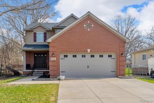 19224 Denby, Redford, MI, 48240-1660 | Card Image